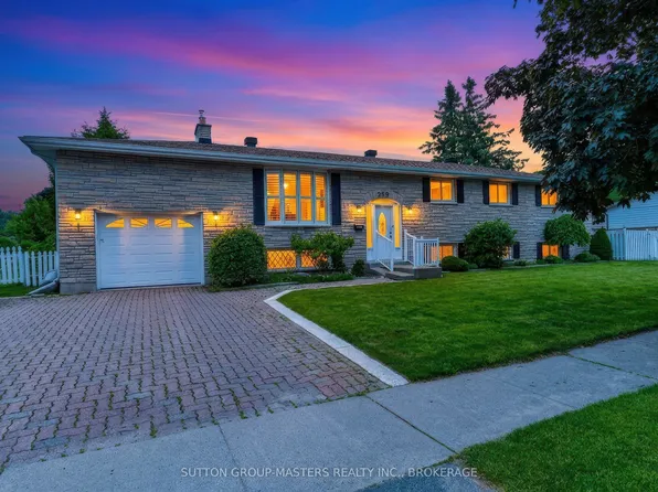 259 Inverness Cres, Kingston, ON K7M 6G9