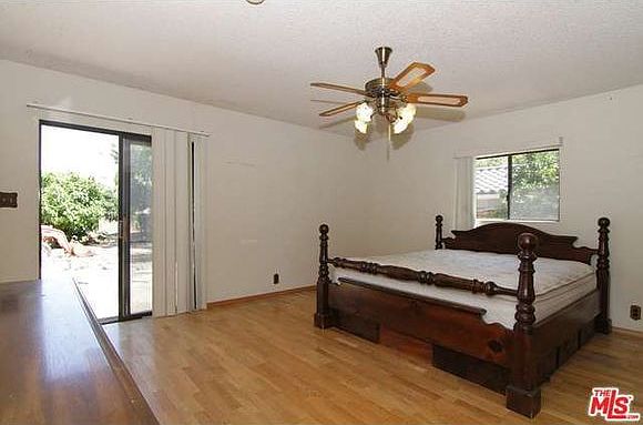 1st image of 5850 Calvin Ave