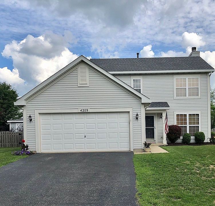 Attached 2 car heated garage