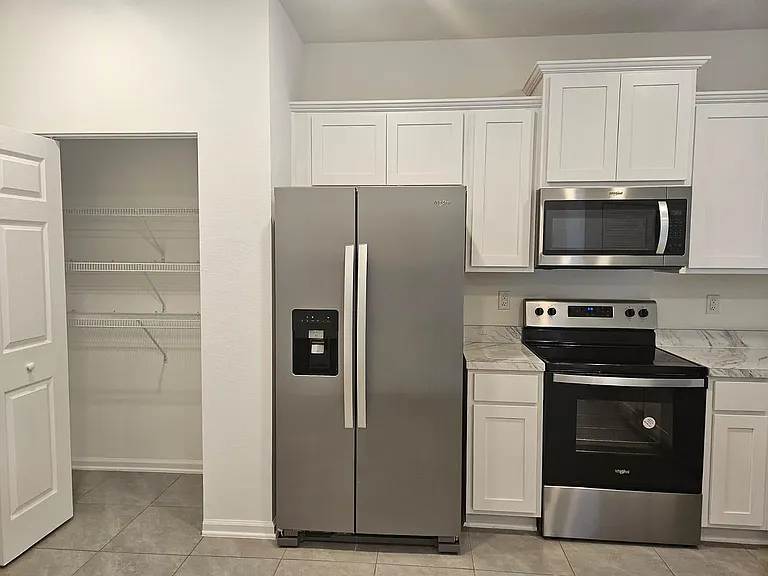 4004 Bay Hawk Ct — Photo 10