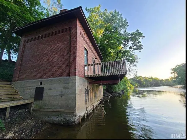 730 W Franklin St, Elkhart, IN 46516