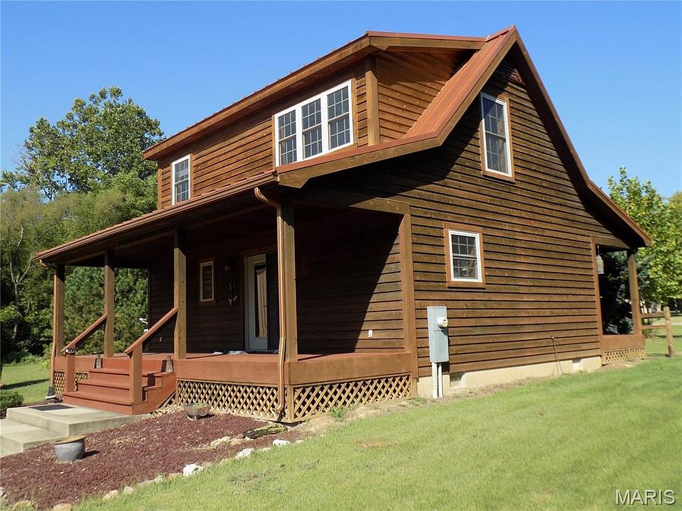 1st image of 1308 Lake Dr