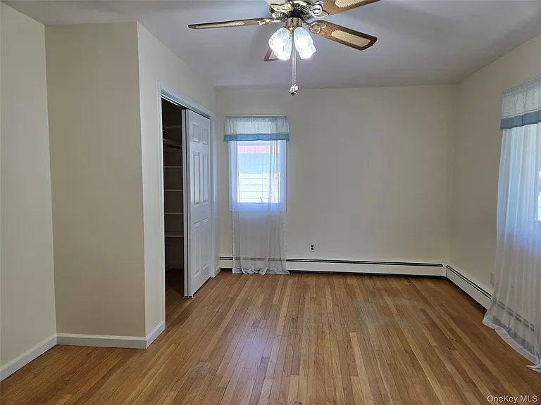 2758 N Cedar Ave — Photo 5