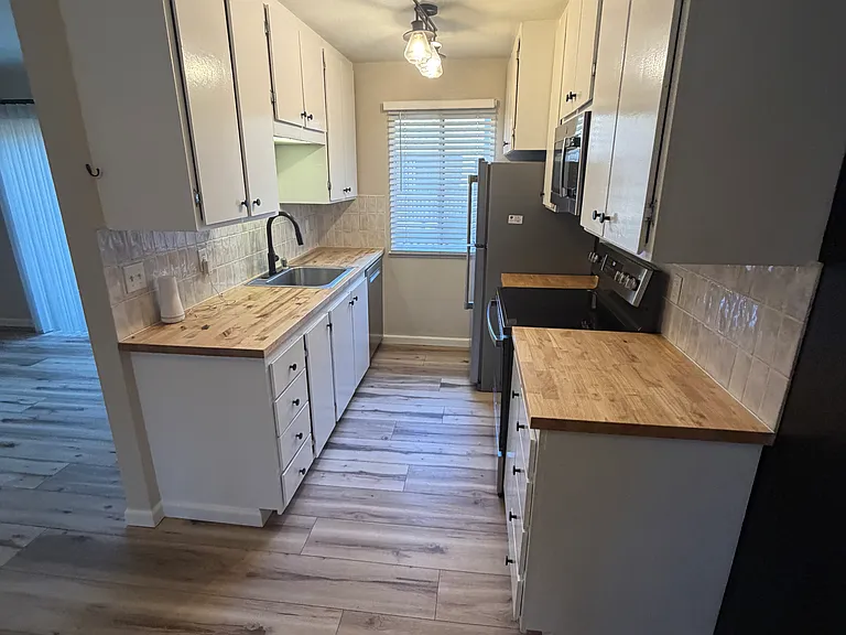 1772 Gazelle Way — Photo 7