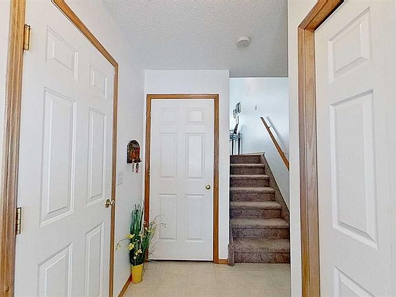 2nd image of 272 N Rocky Ridge Ct NW