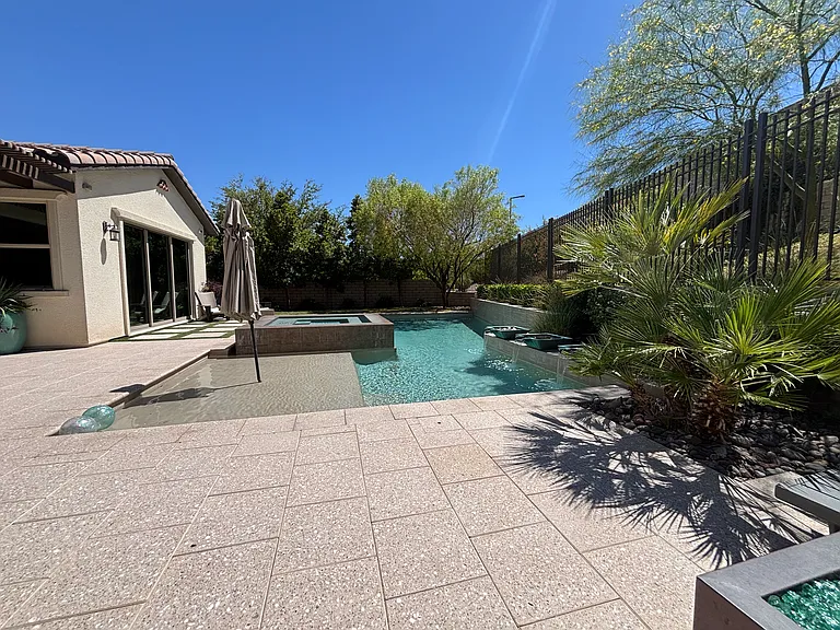 81 Navarra Canyon Ct — Photo 60