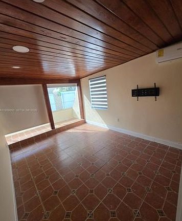 2nd image of 13200 SW 43rd St