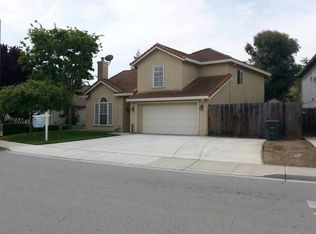 711 Talbot Dr, Hollister, CA 95023