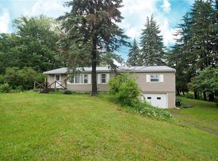 10625 Harlow Rd, Darien Center, NY 14040