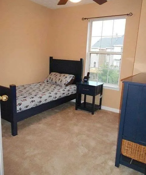 661 Tammy Ter SE — Photo 12