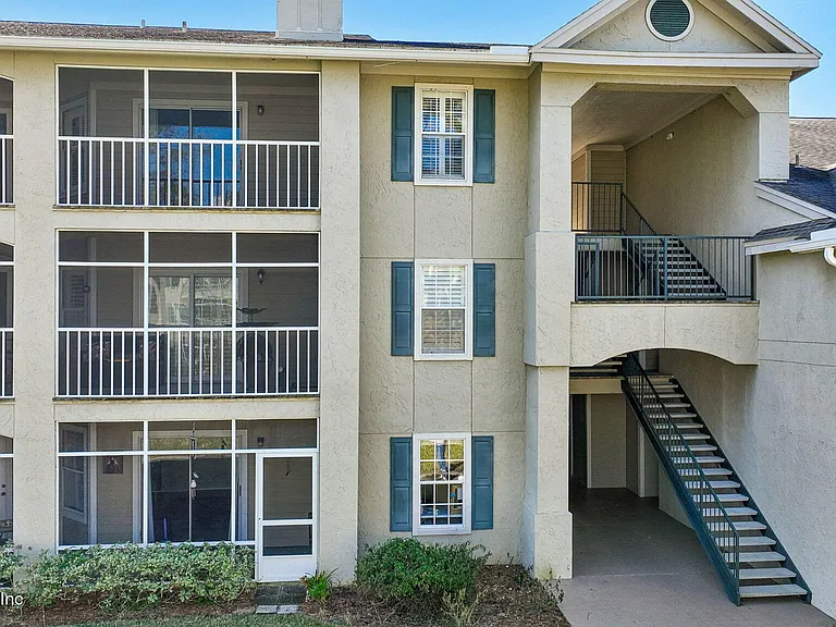 800 Ironwood Dr #834 — Photo 35