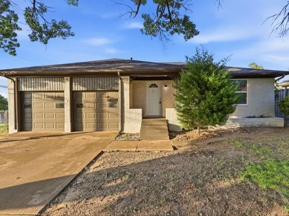 2306 Greenland Dr, Dallas, TX 75228