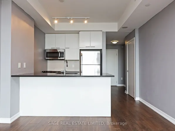66 Forest Manor Rd, Toronto, ON