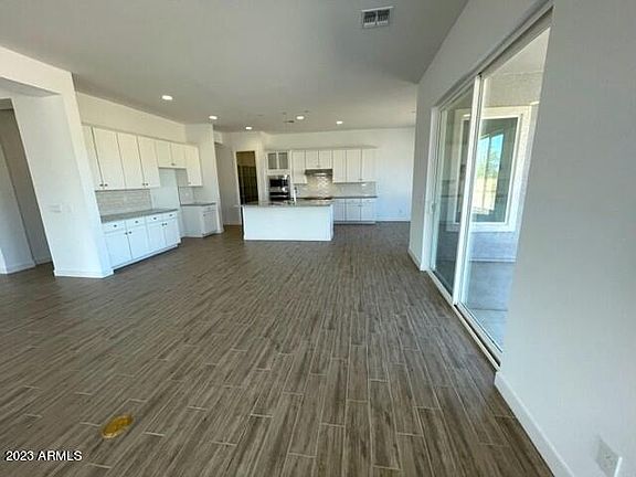 3rd image of 29732 N 151st Avenue
