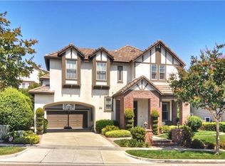 8 Shelton Ct, Mission Viejo, CA 92694
