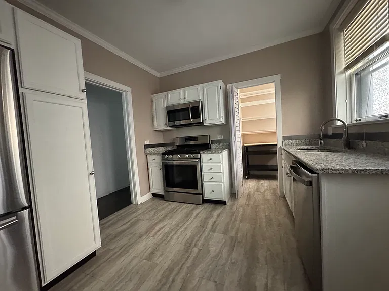 536 Sheridan Rd #A — Photo 11