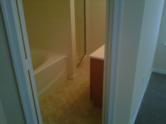 3rd image of 9601 Lake Pointe Ct APT 201