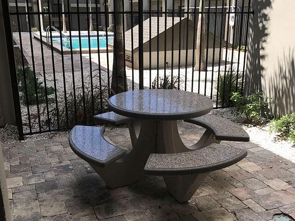 4th image of 2515 W Frierson Ave #2525F7