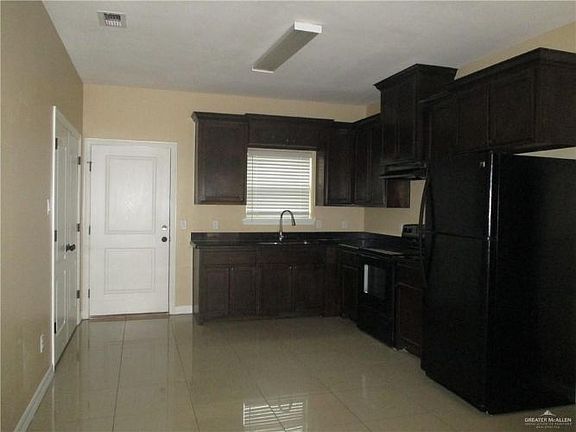 2nd image of 2601 E Franklin Ave APT 2