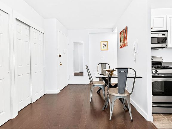 5th image of 520 E 72nd St APT 3G