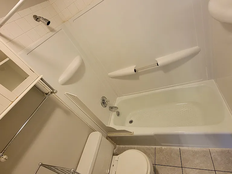 49 Warren St #C3 — Photo 18