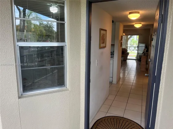 1100 SW 128th Ter APT 204U, Pembroke Pines, FL 33027