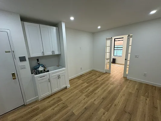 Rented by Highline Residential | media 3