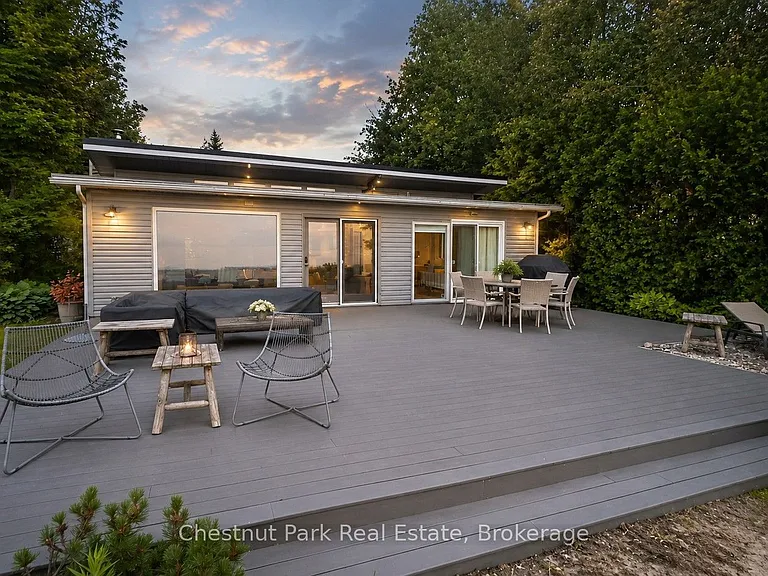 89 Georgian Manor Dr — Photo 2