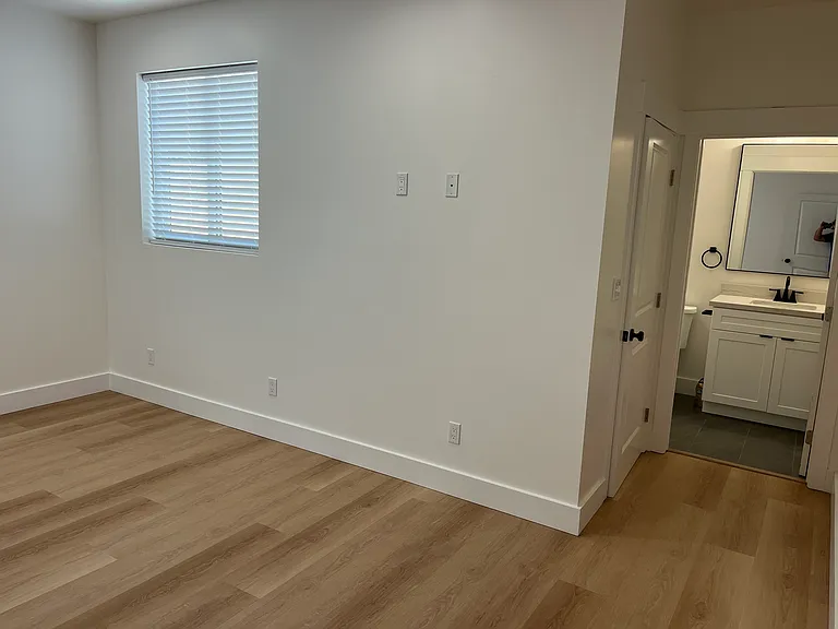 414 Grace Way — Photo 23