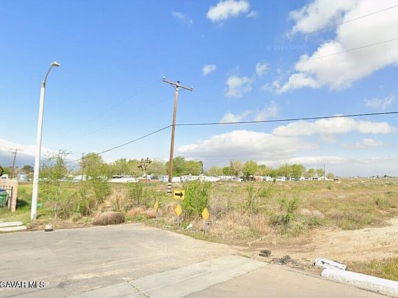 2nd image of 45409 8th St E