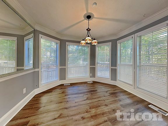 4th image of 1770 River Bluff Rd