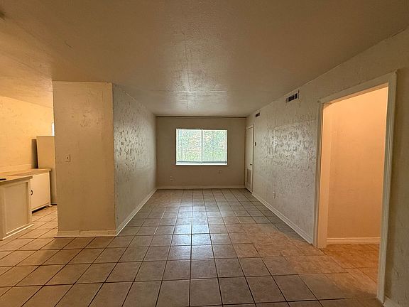 3rd image of 1740 NW 17th St APT 2