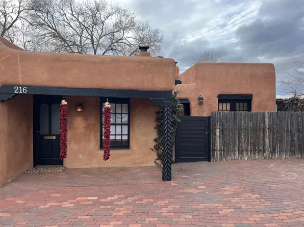 216 Otero St, Santa Fe, NM 87501