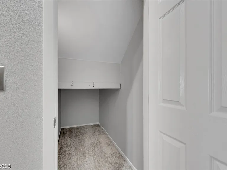 89 Sertata Ct — Photo 21