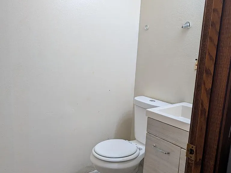 Unit Photo