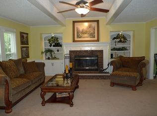 15700 W 143rd Ter, Olathe, KS 66062