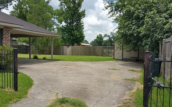 3rd image of 1304 E Angela St