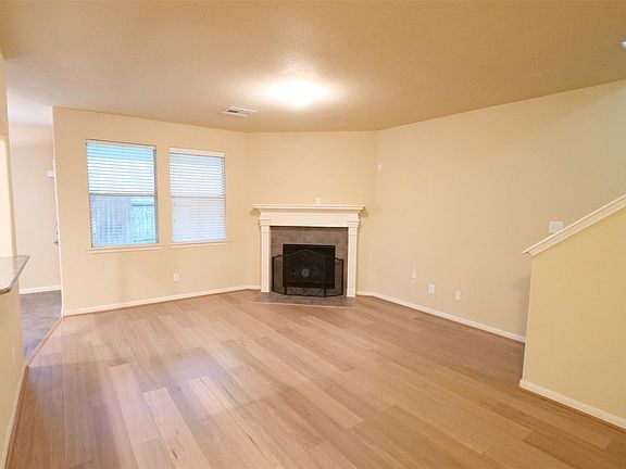 5th image of 26427 Longview Creek Dr