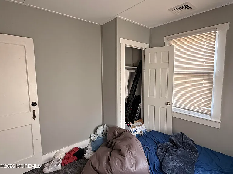 1710 B St #BACK HOUSE — Photo 11