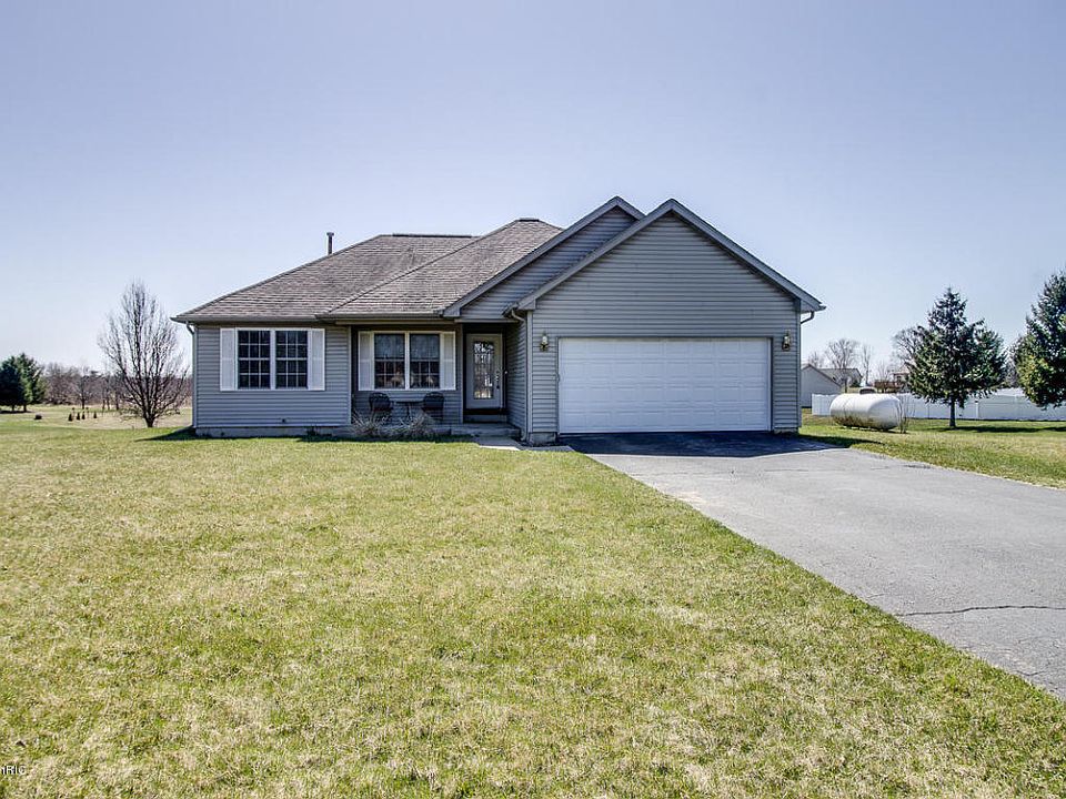 1st image of 7827 Countryside Ln