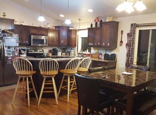 4590 16th St S, Moorhead, MN 56560