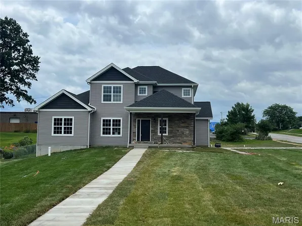 106 Highview Dr, Ballwin, MO 63011