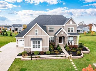 5962 Laurel Ln, Delaware, OH 43015