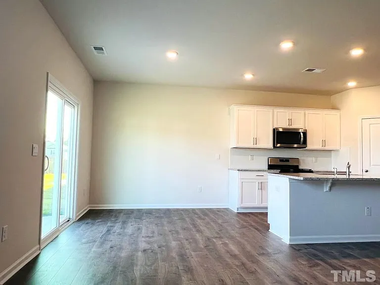54 Paper Birch Way — Photo 5