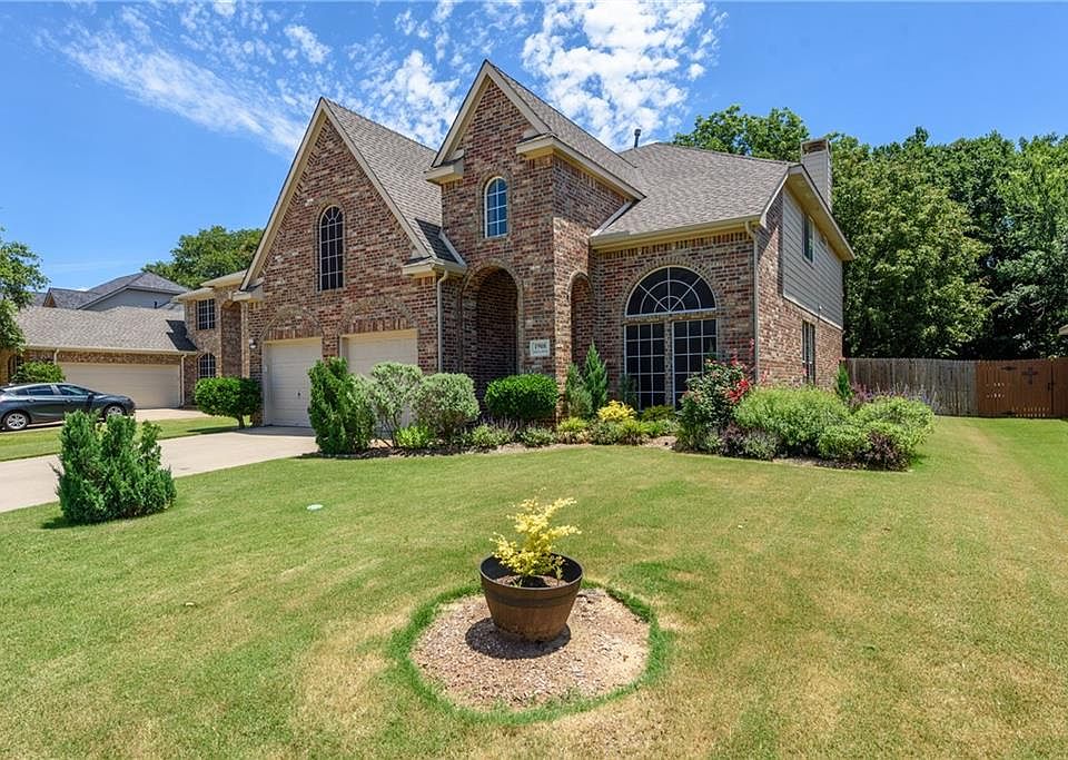 1st image of 1908 Creek Bend Dr