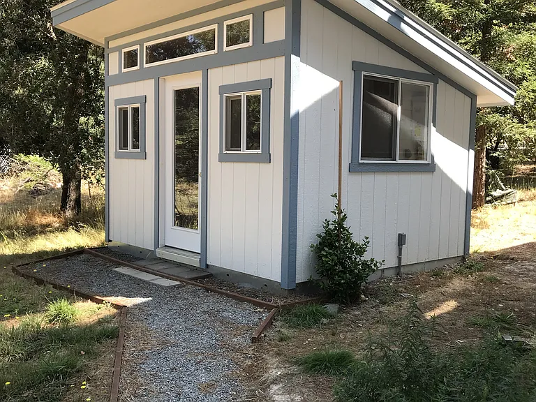 shed