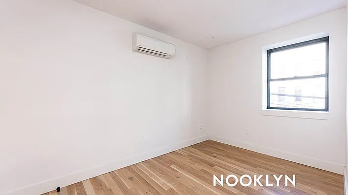 Rented by Nooklyn NYC LLC | media 58