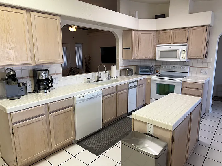 kitchen 1