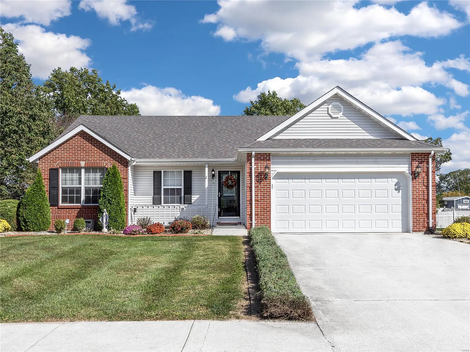 10 Sandstone Ct photo 1