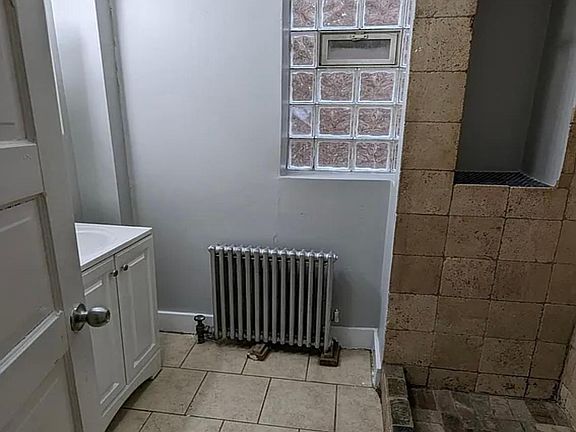 3rd image of 1408 E 72nd St #1